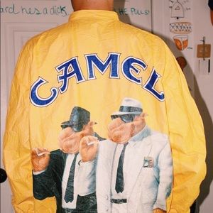 ••Camel windbreaker••